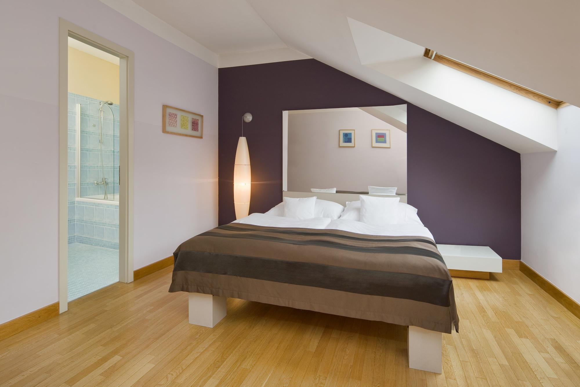 Hotel apartamentowy Mamaison Belgicka 4*